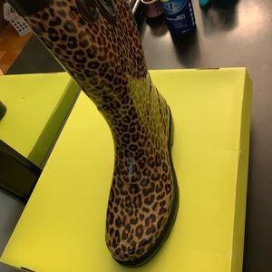 Leopard Print Rain boots